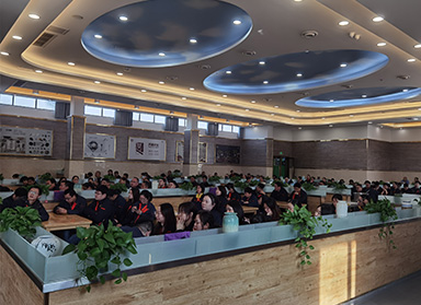 尼爾學(xué)堂隆重舉行第一期培訓(xùn)班結(jié)業(yè)典禮暨第二期開(kāi)班儀式